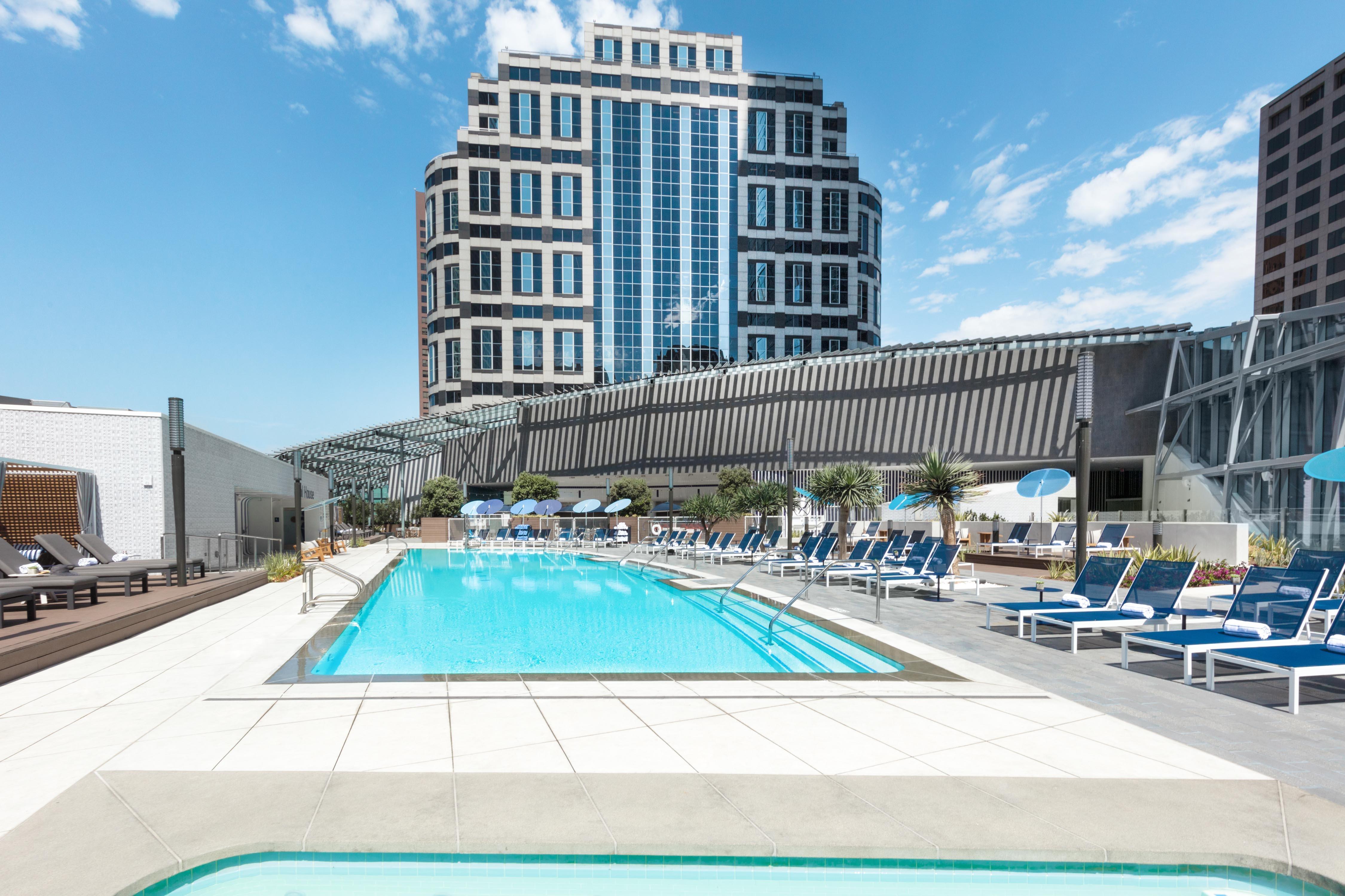 Intercontinental - Angeles Downtown By Ihg 5*